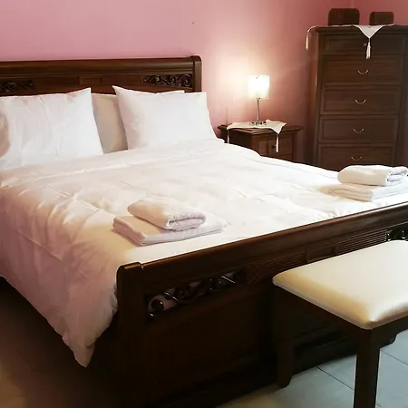 Mina's House Hotel 3*