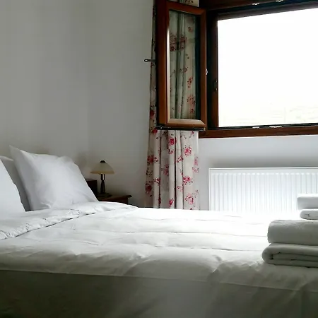 Mina's House Hotel 3*
