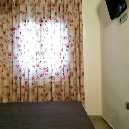 Mina's House Hotel Pyrgos Kallistis